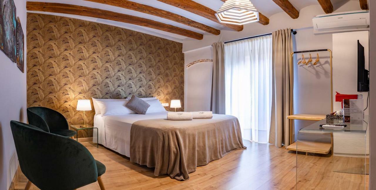 El Palauet Del Priorat Hotel Cornudella de Montsant Екстериор снимка